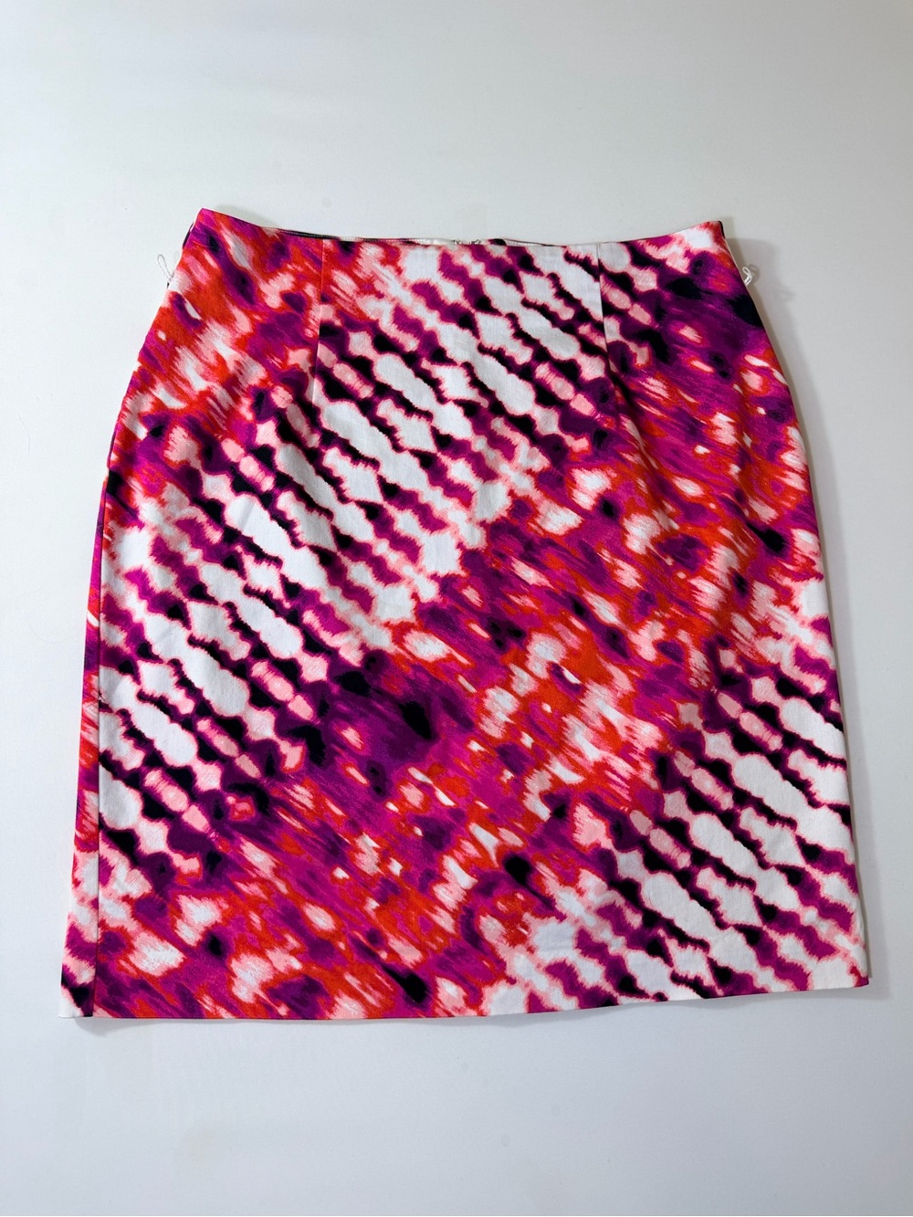 Women's Worthington Pencil Skirt Geometric Black Pink Size 16 EUC